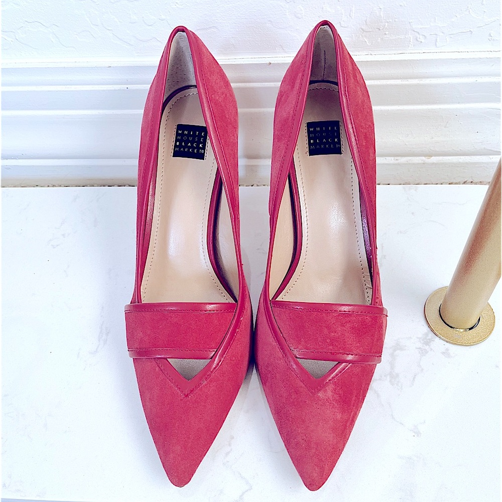 White House Black Market Luxe Suede Hayden Pumps Size 8 Fire Quartz Subdued red